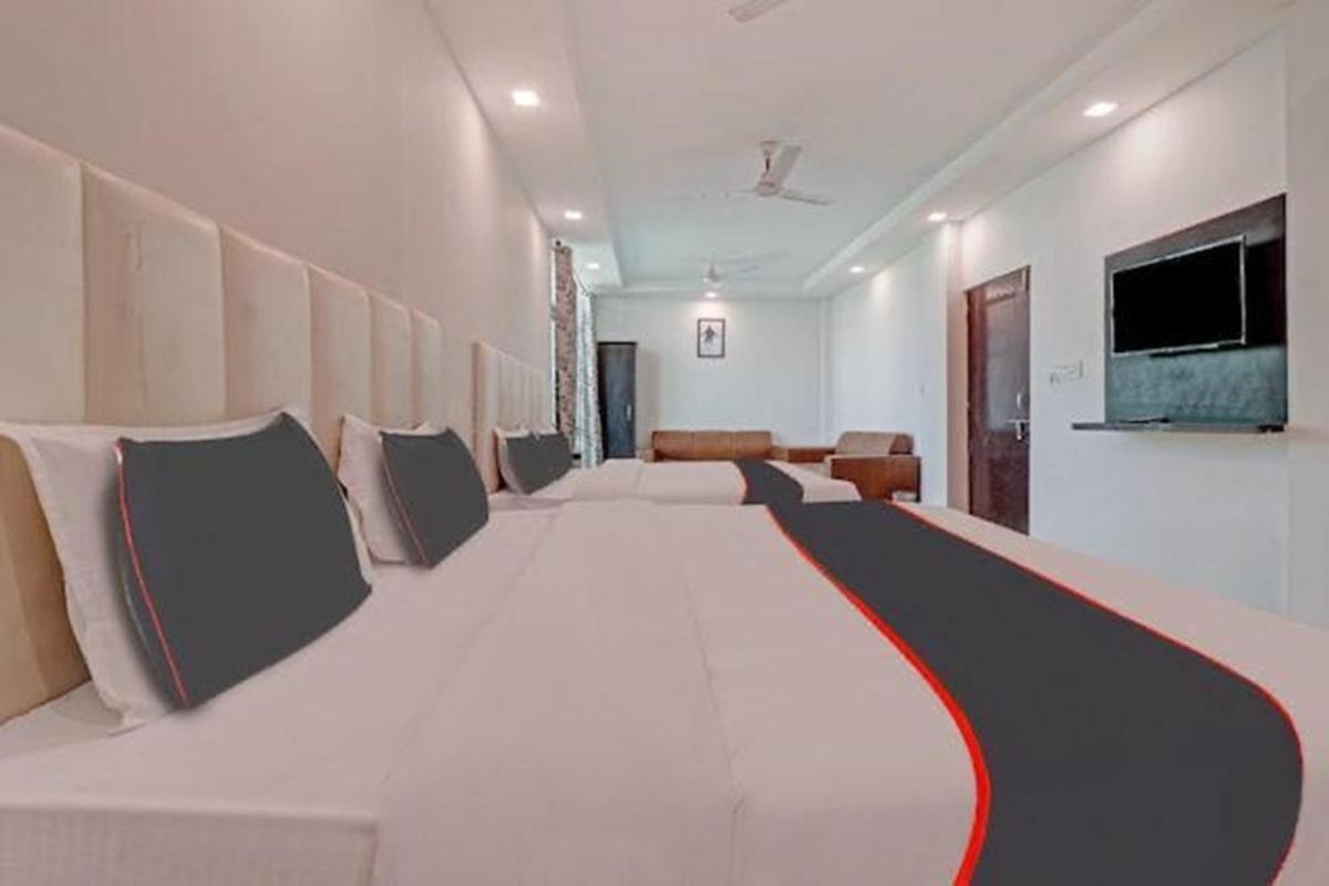 Hotel Amishi Raiwala Esterno foto
