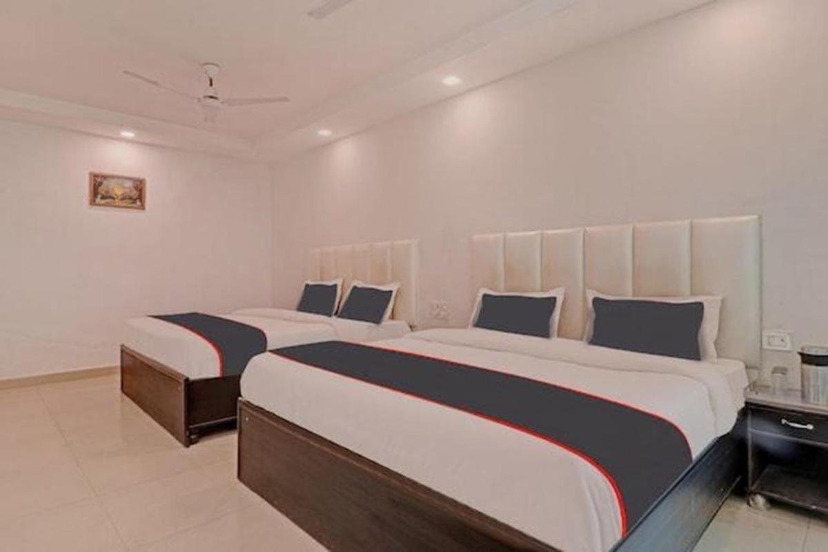 Hotel Amishi Raiwala Esterno foto