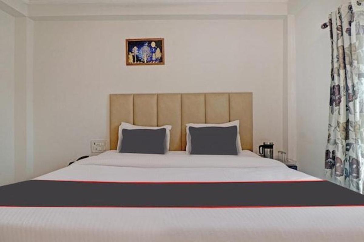 Hotel Amishi Raiwala Esterno foto